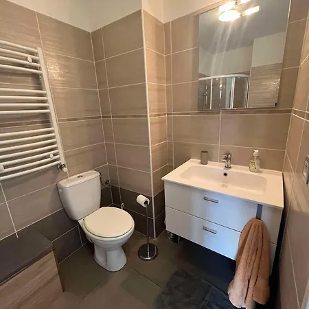 Studio Neuf Dans Le Quartier Gambetta דירה *